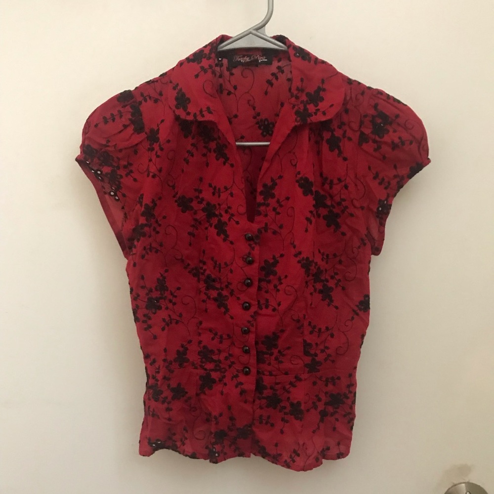 Trashy Diva Red Eyelet Blouse XXS/XS